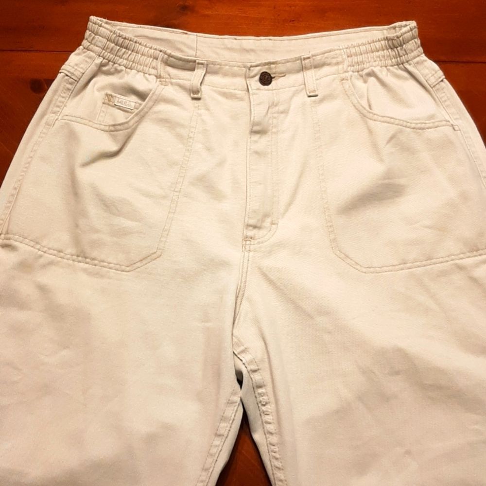 *RARE* Vintage 80s Lee High Rise Jeans Cream Lightwash Denim Mom Jeans Stretchy